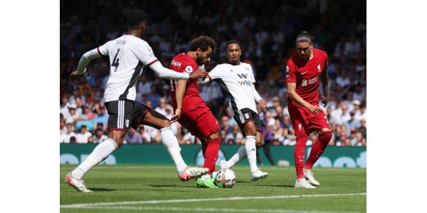 Liverpools nye hjelpemiddel Darwin Núñez gir en pasning